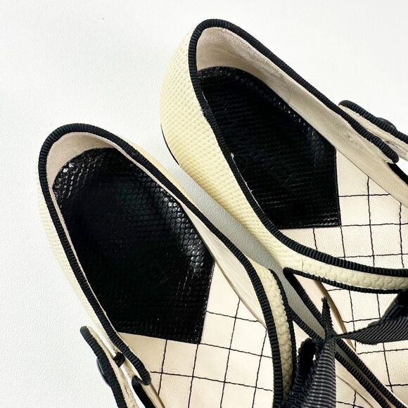 CHANEL Beige Black Cap Toe Leather CC Logo Ballet Flats Size 38.5 Mary Jane Bow - Picture 7 of 16